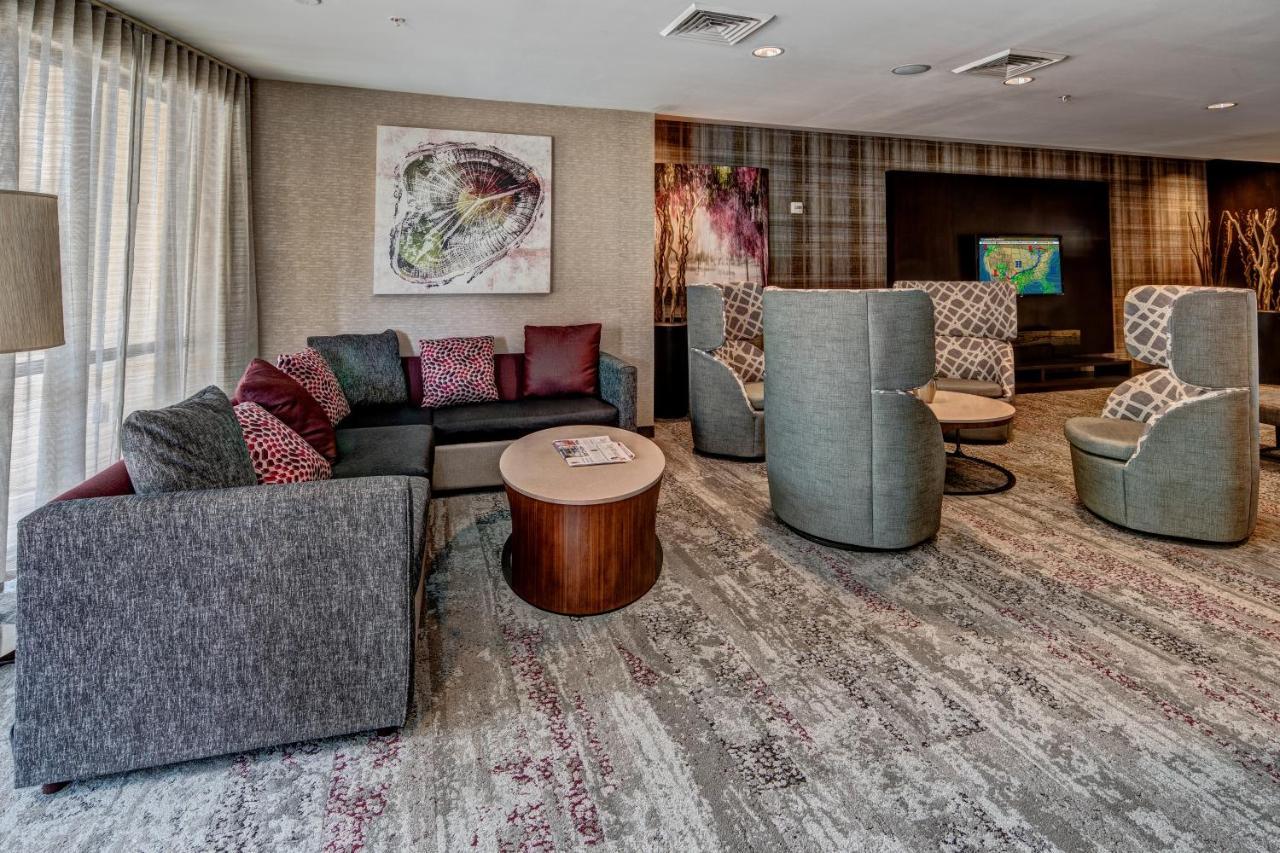 Отель Courtyard By Marriott Трой Экстерьер фото